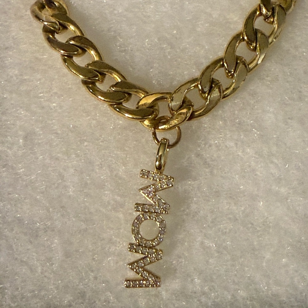 Gold Chain Bracelet with MOM Pendant